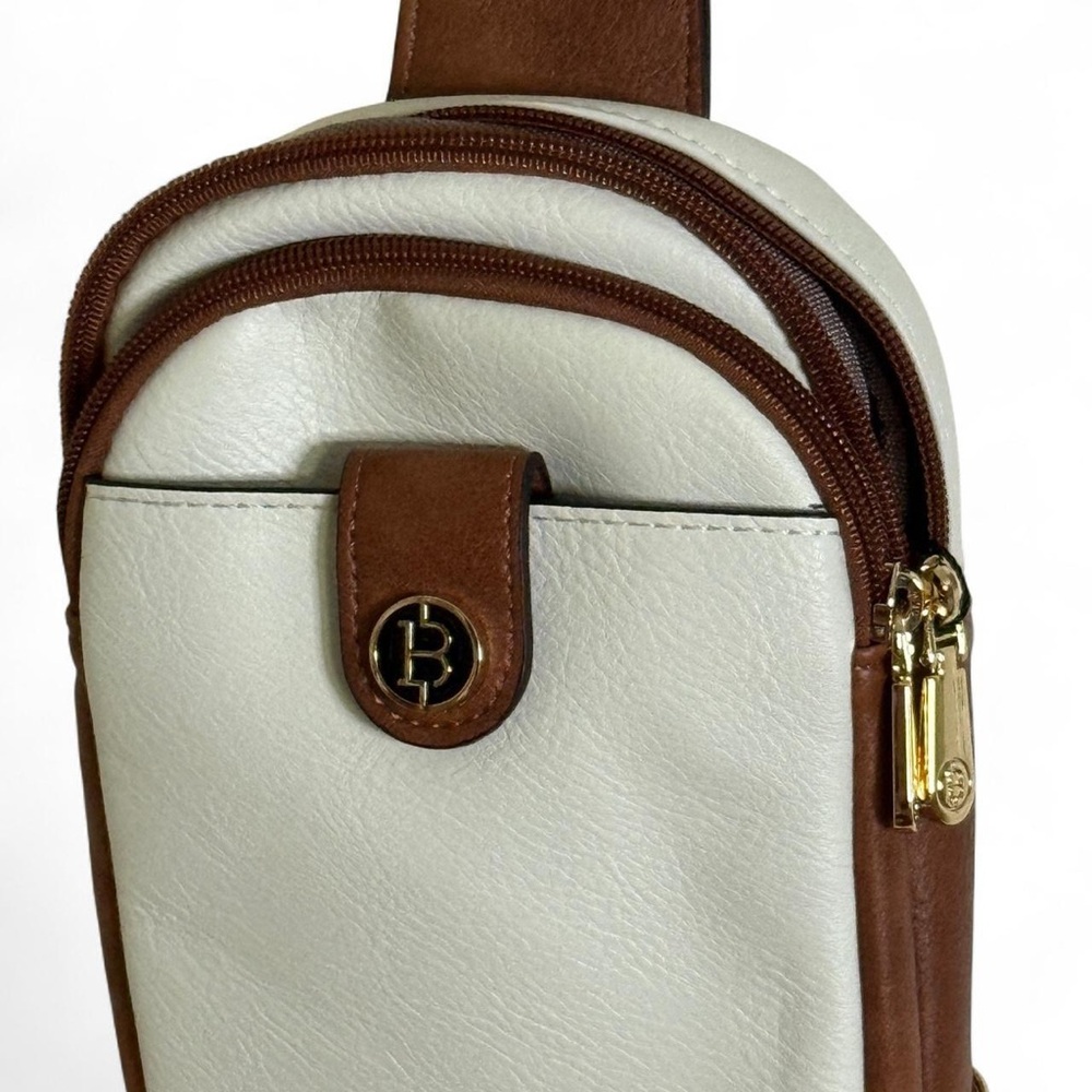 Bostanten Leather Crossbody